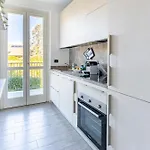 Gin's House 贝拉焦