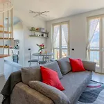 Gin's House 贝拉焦