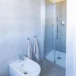 Gin's House 公寓 *