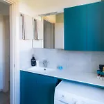 Gin's House 贝拉焦