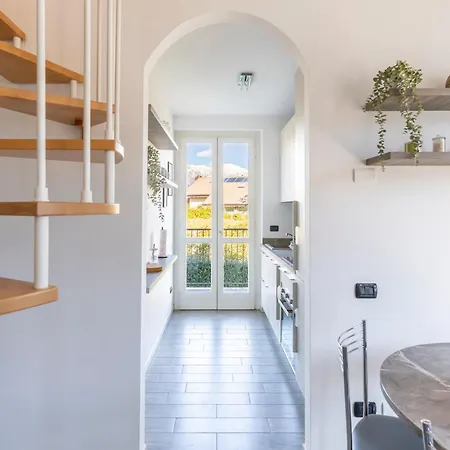 Gin's House Apartment