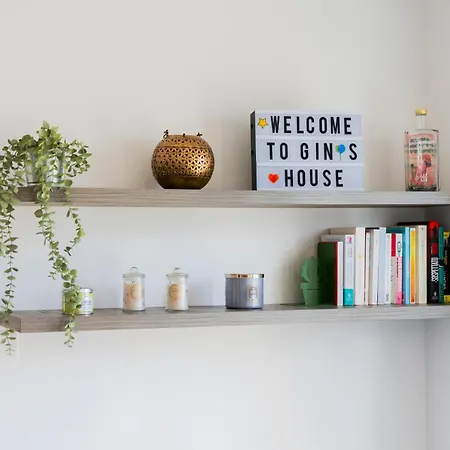 Gin's House 贝拉焦